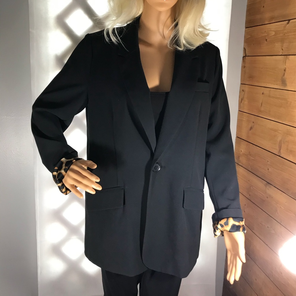 Spiegel woman’s blazer with leopard accent